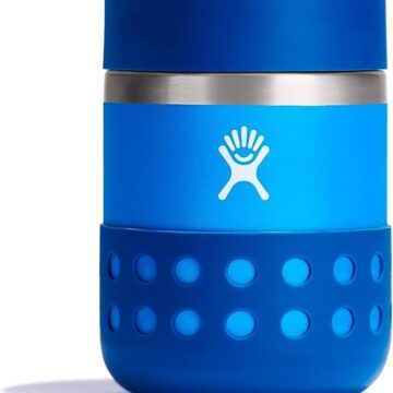 One blue Hydro Flask insulated food jar.